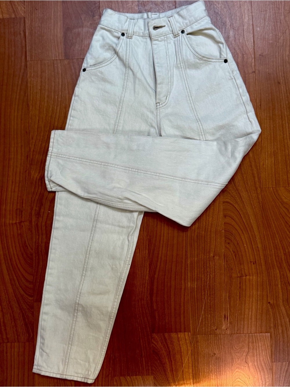 Snidel High-Rise Women's Barrel Jeans Size in Off-White- hard to find